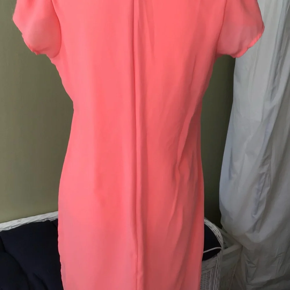 Dress - Picture 4 of 4